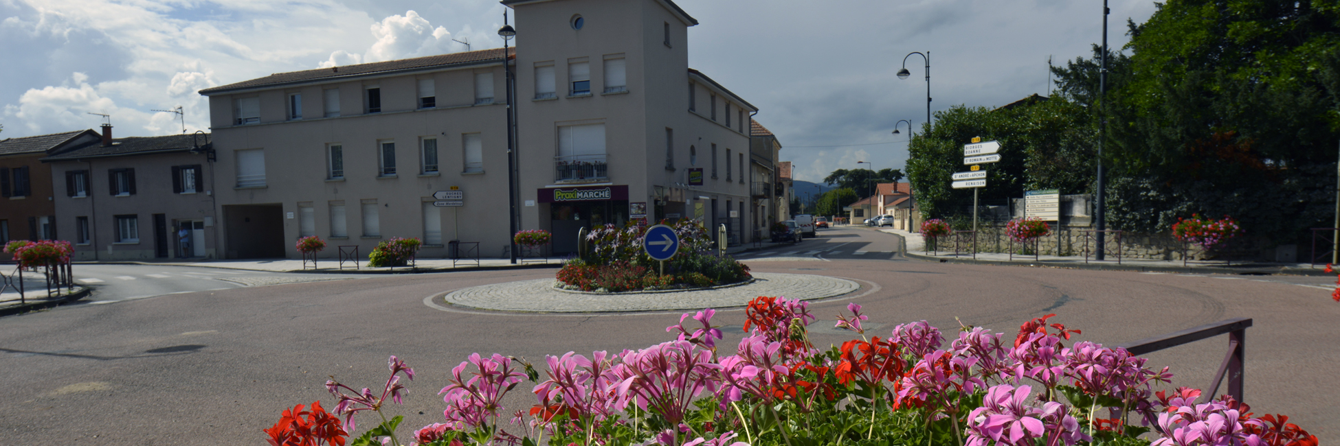 BIENVENUE DANS LA COMMUNE DE POUILLY LES NONAINS