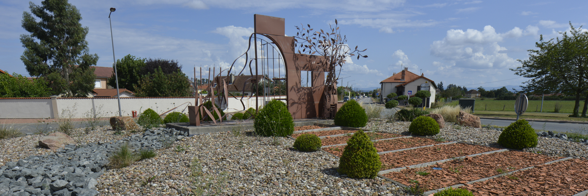 BIENVENUE DANS LA COMMUNE DE POUILLY LES NONAINS