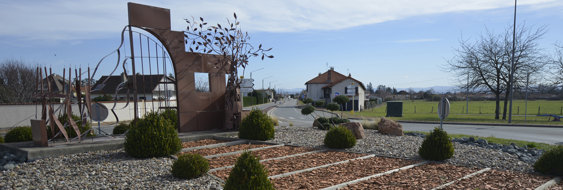 BIENVENUE DANS LA COMMUNE DE POUILLY LES NONAINS